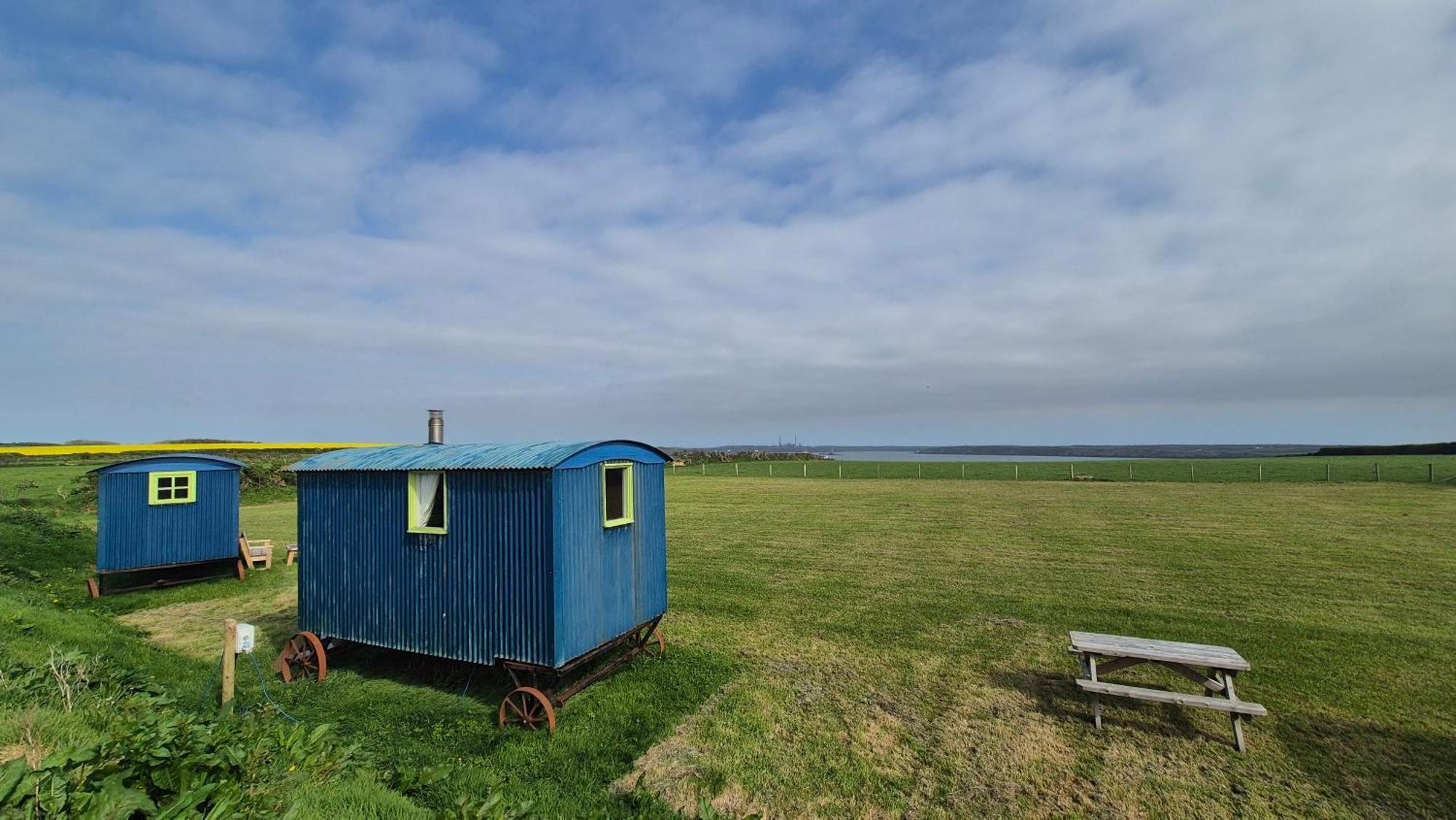 Coast Path Camping Saint Ishmaels  Экстерьер фото